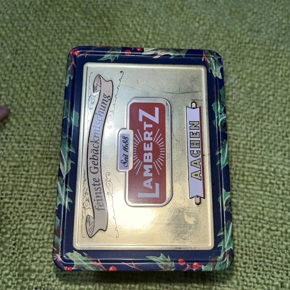 Vintage Lambertz German‎ Wind Up Musical Cookie Tin